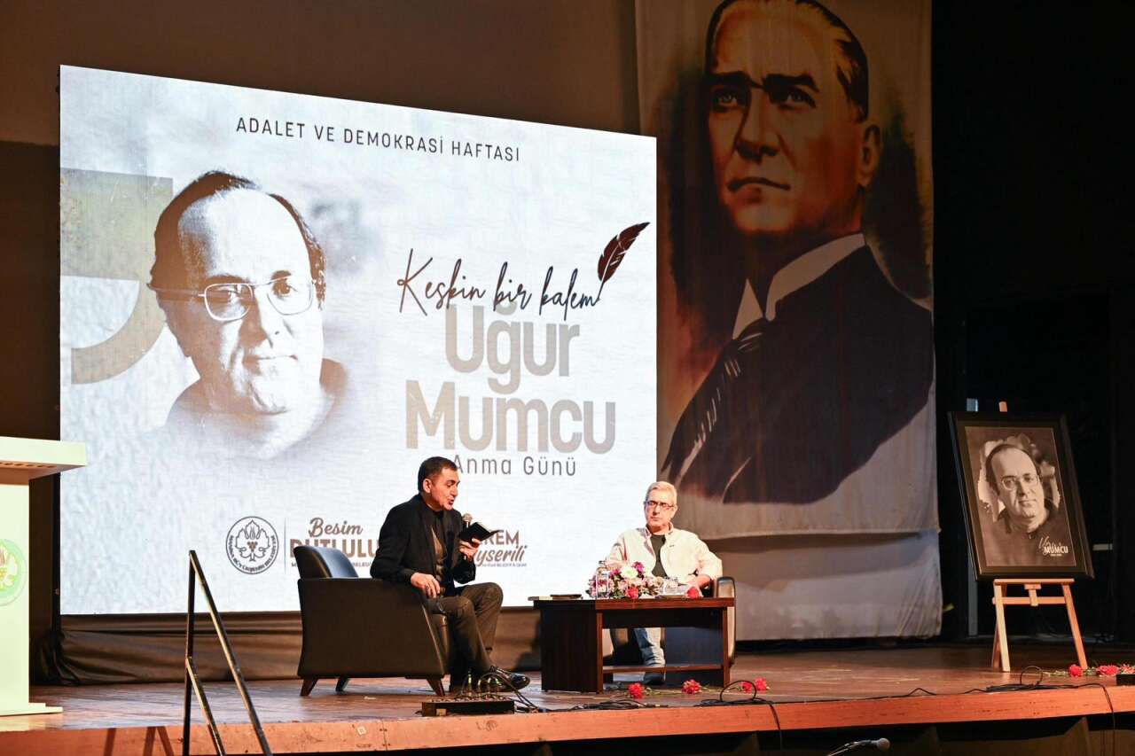 Gazeteciliğin keskin kalemi Uğur Mumcu Manisa’da anıldı 1